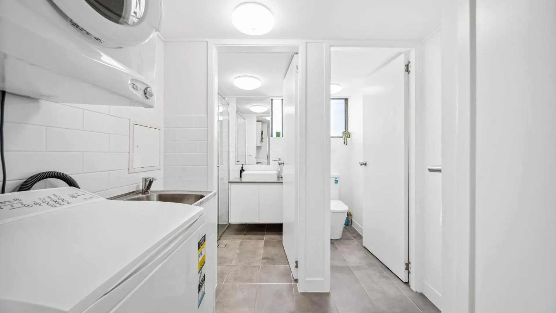 Апартаменты Alexandra Headland Beachfront Unit