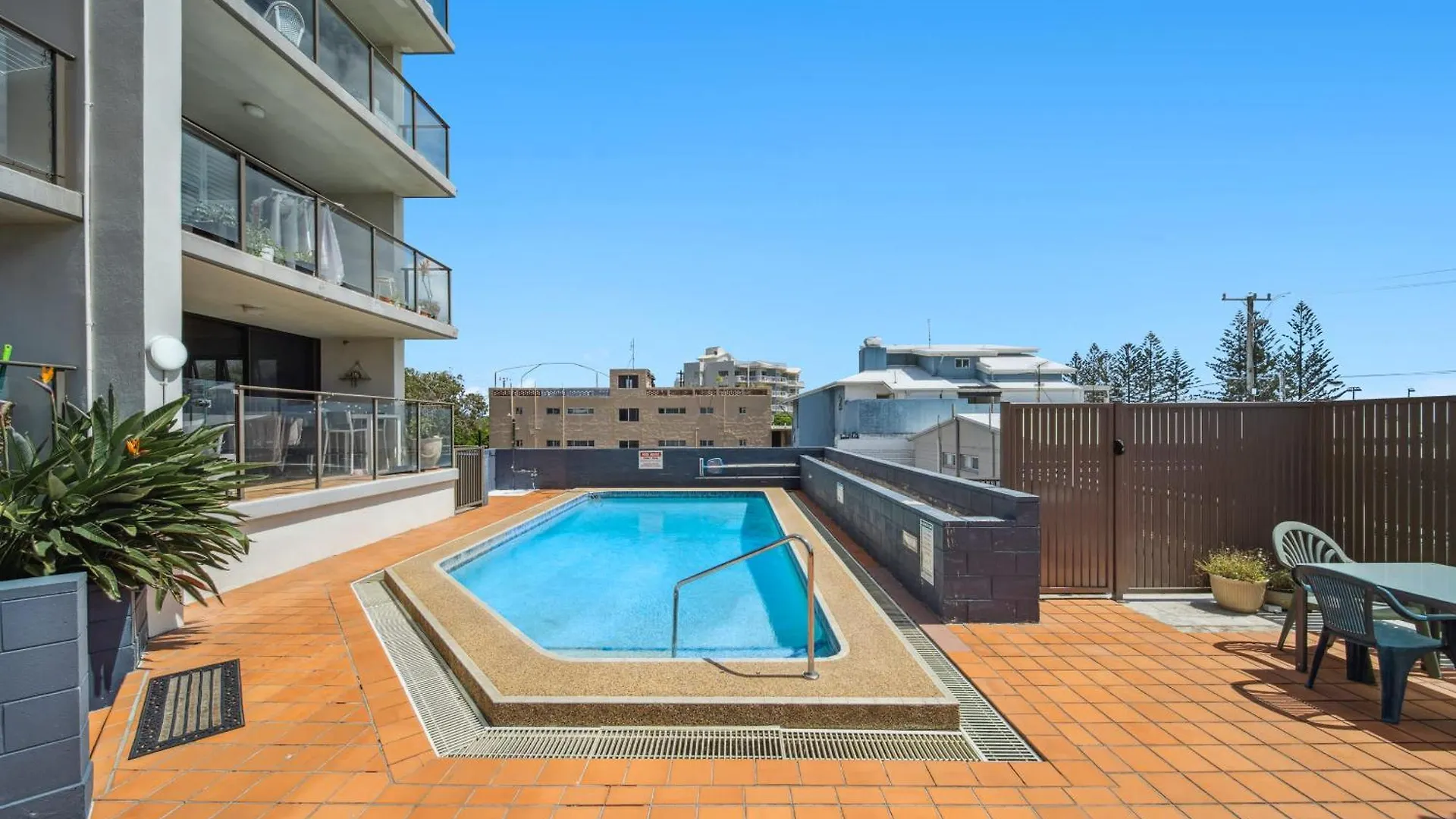 Апартаменты Alexandra Headland Beachfront Unit