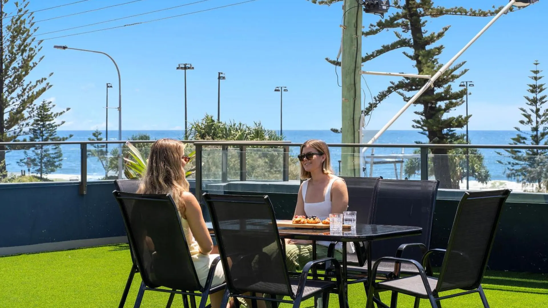 Alexandra Headland Beachfront Unit 0*, Александра-Хедленд Австралия