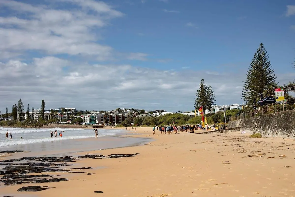 Alexandra Headland Beachfront Unit Австралия